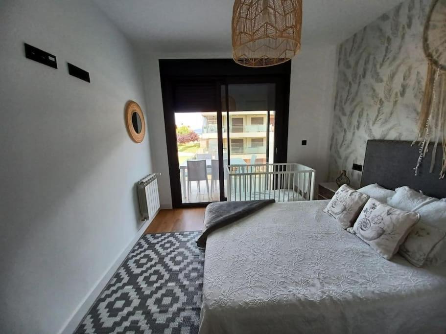 Precioso Apartamento Con Terraza Y Piscina En Portonovo-Sanxenxo Exterior photo